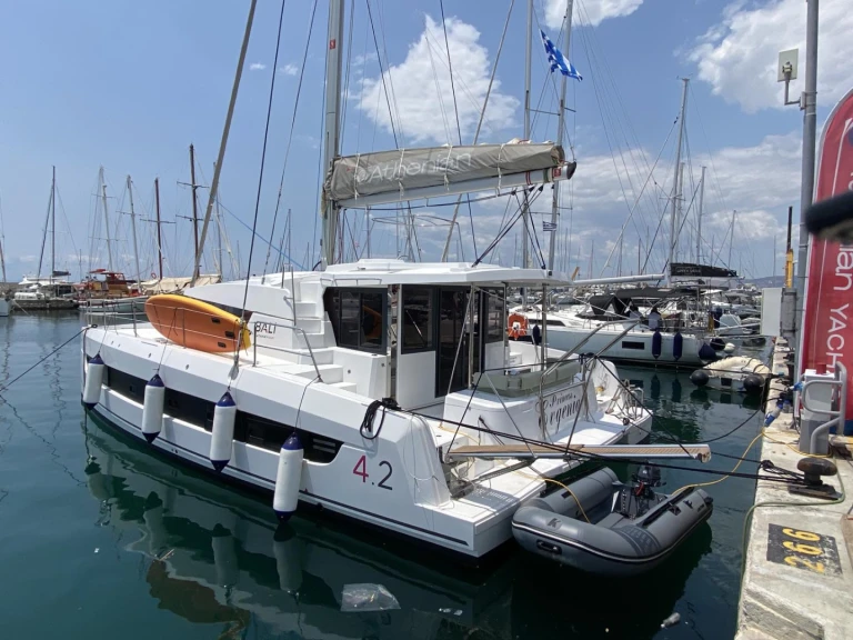 Bali Bali 4.2 mieten Vlycho
