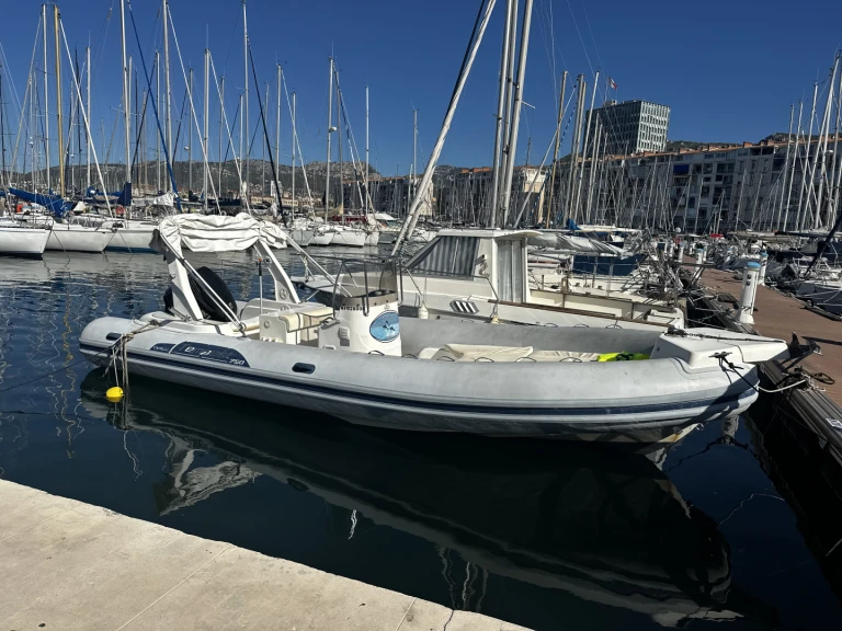 Boot mieten Toulon günstig Tempest 750 Top