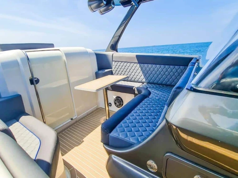 Custom Made custom mieten Cartagena