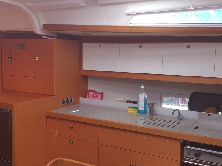 Ein Dufour Dufour 430 Grand Large mieten in Adaköy