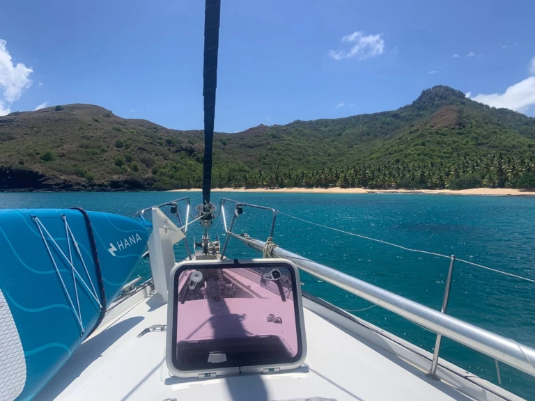 Ein Bénéteau Oceanis 423 mieten in Nuku-Hiva