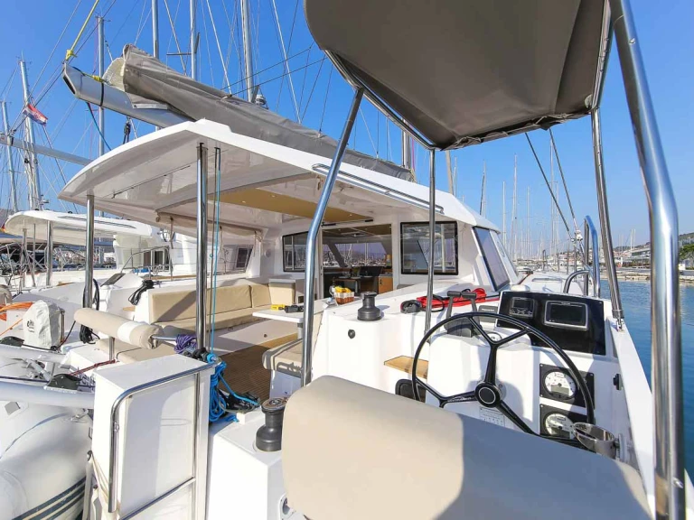 YachtCharter in Zadar - Nautitech Nautitech 40 auf SamBoat