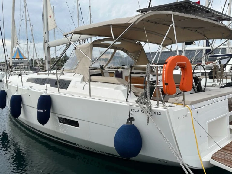 Segelboot mieten in Marmaris - Dufour Dufour 430