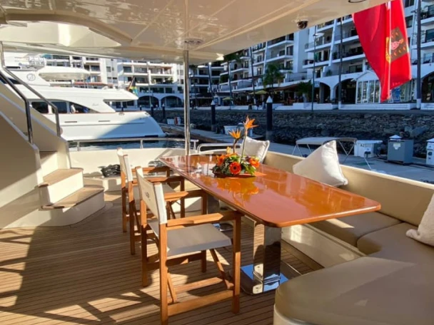 Bootsverleih Azimut Azimut 85 Marina Vallarta Samboat