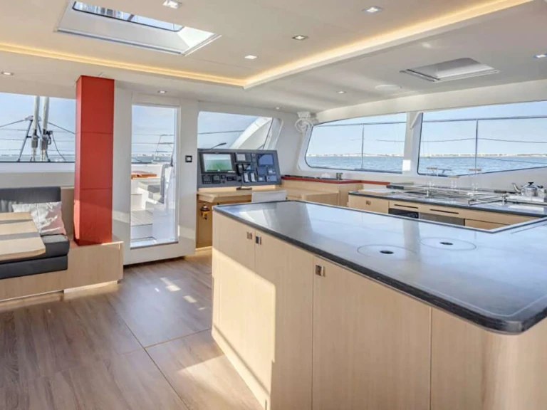 YachtCharter in Olbia - Privilege MYMLAN II auf SamBoat
