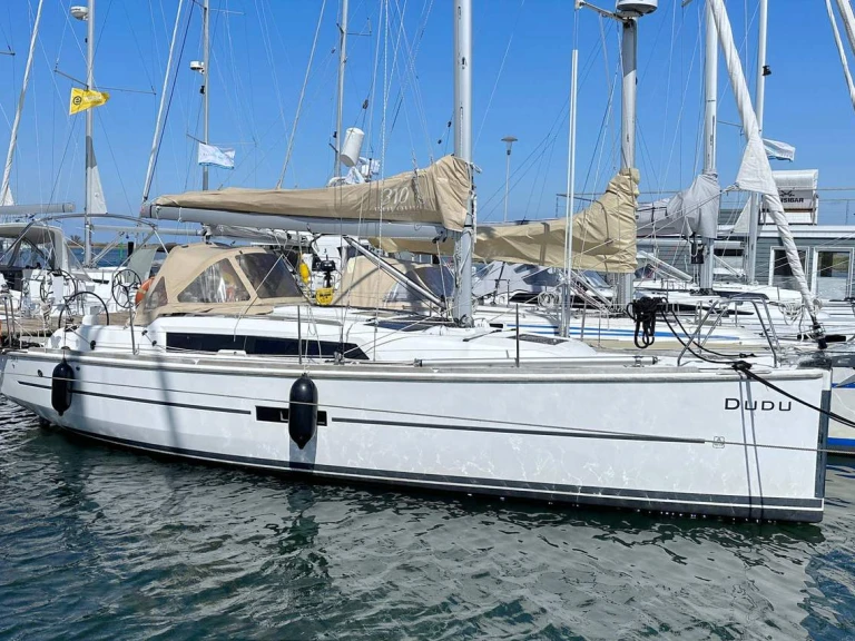 Boot mieten Heiligenhafen günstig Dufour 310