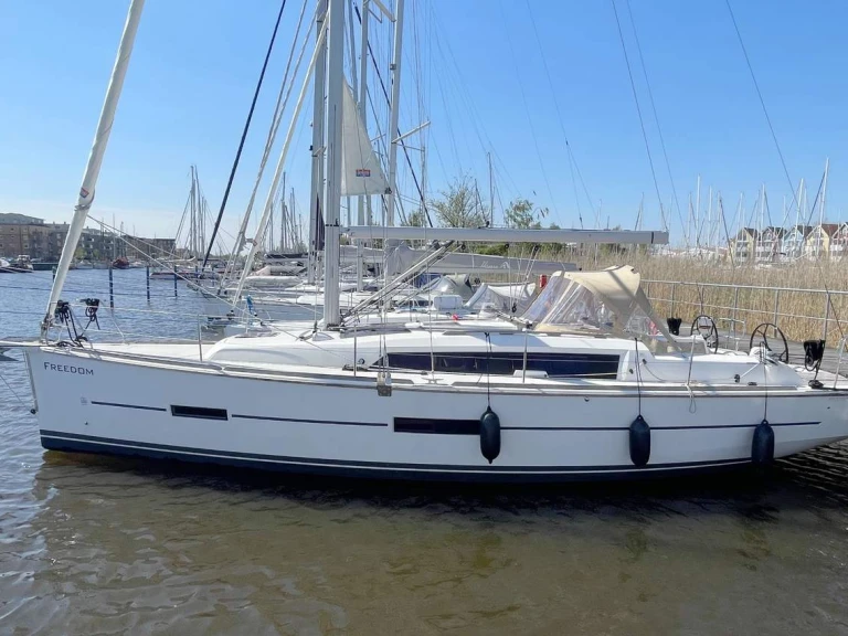 YachtCharter in Barth - Dufour Dufour 382 Grand Large auf SamBoat