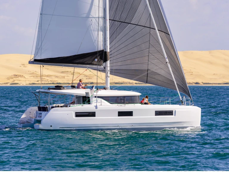 Boot mieten Can Pastilla günstig Lagoon 46