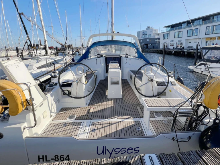 Vermietung Segelboot Bénéteau mit Führerschein