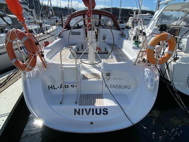 Segelboot mit oder ohne Skipper Jeanneau mieten in Flensburg