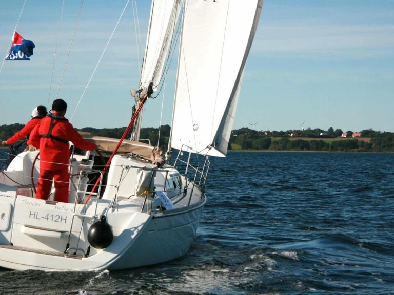 Segelboot mit oder ohne Skipper Jeanneau mieten in Flensburg