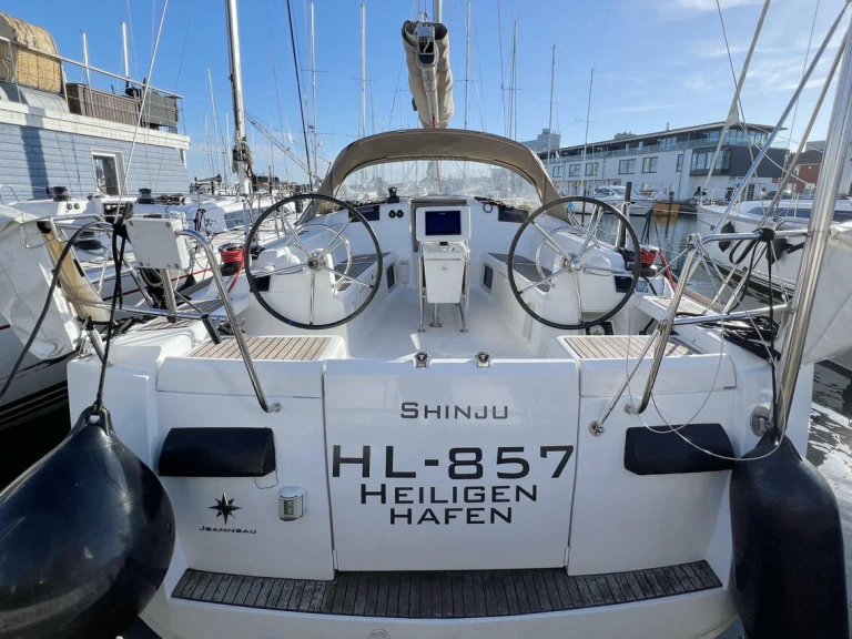 Bootsverleih Jeanneau Sun Odyssey 409 Heiligenhafen Samboat