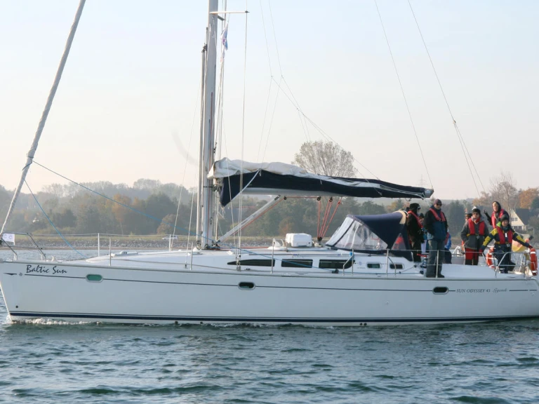 Ein Jeanneau Sun Odyssey 43 mieten in Flensburg