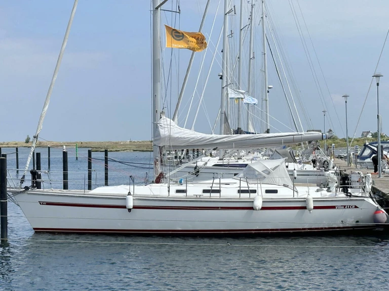 YachtCharter in Barth - Bootsbau Rügen GmbH Vilm 41 cruiser auf SamBoat