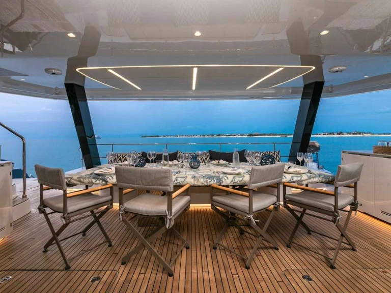 Vermietung Yacht Sunreef mit Führerschein