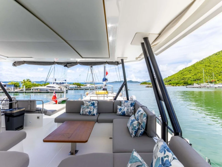 YachtCharter in Road Town - Fountaine Pajot PORT TO VINO Samana 59 auf SamBoat