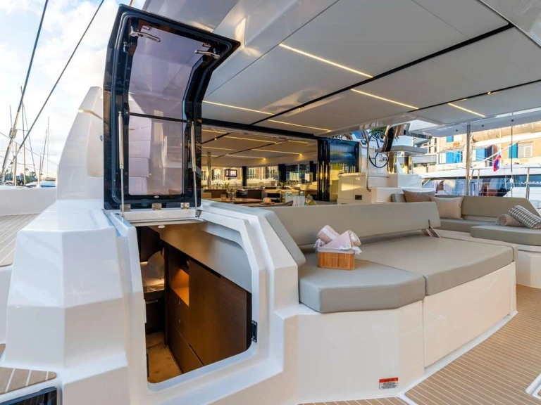 Vermietung Yacht Leopard mit Führerschein