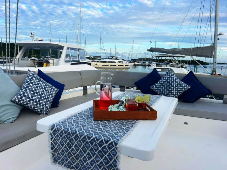 Yacht mieten in Road Town zum besten Preis
