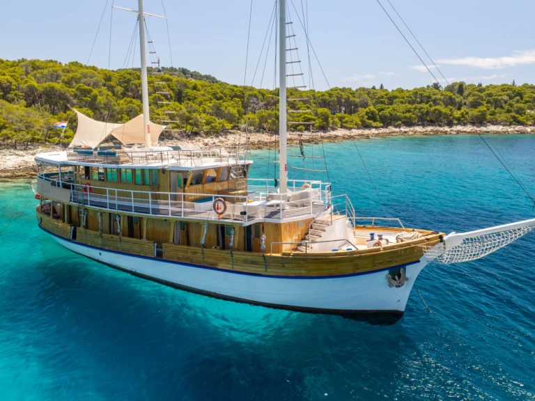 Bootsverleih Custom NOVI DAN Trogir Samboat