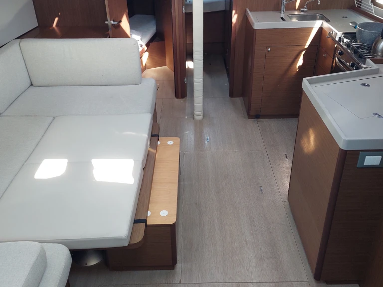 Segelboot mieten in Plataniás zum besten Preis