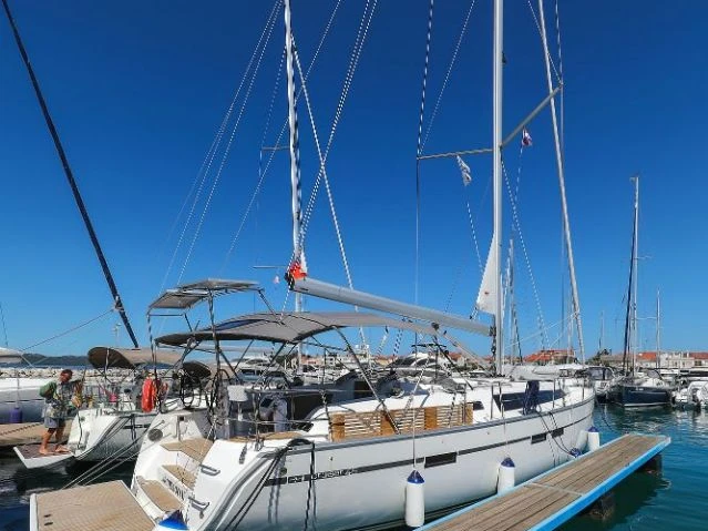 YachtCharter in Zadar - Bavaria Cruiser 46 auf SamBoat