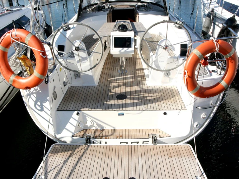 Bavaria Cruiser 34 mieten Heiligenhafen