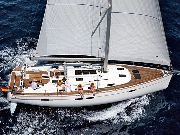 Ein Bavaria Cruiser 45 mieten in Palma de Mallorca