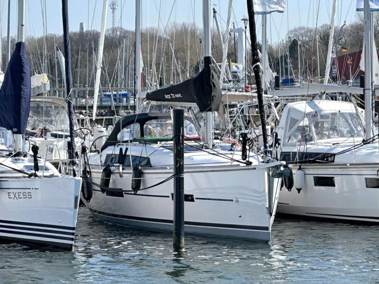 Segelboot mieten in Heiligenhafen zum besten Preis