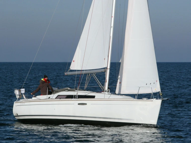 Ein Bénéteau Oceanis 31 mieten in Heiligenhafen
