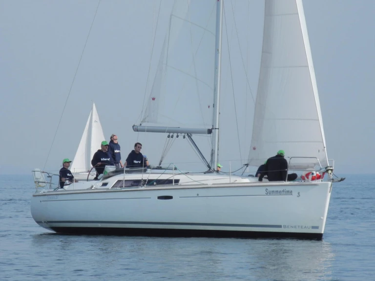 Boot mieten Heiligenhafen günstig Oceanis 37