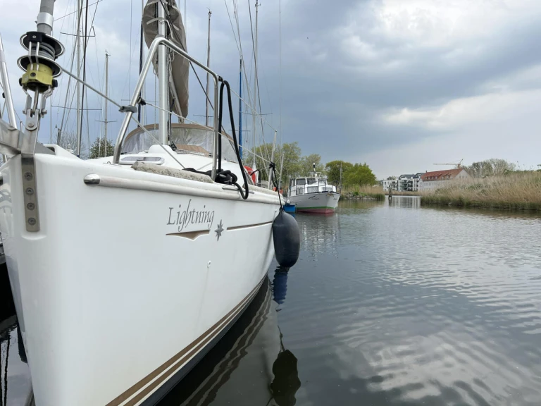 Vermietung Segelboot Jeanneau mit Führerschein