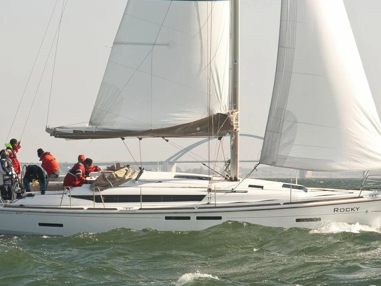 Ein Jeanneau Sun Odyssey 409 mieten in Flensburg