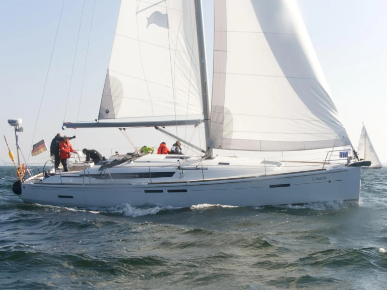 Ein Jeanneau Sun Odyssey 439 mieten in Flensburg
