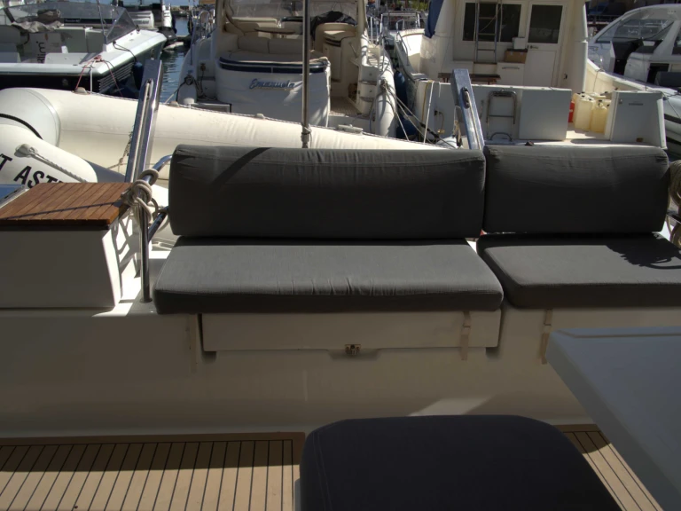 Bootsverleih Fountaine Pajot Fountaine Pajot Astréa 42 (Wm-Ac in dinette-Gen-Sol.Pan) Castellammare del Golfo Samboat