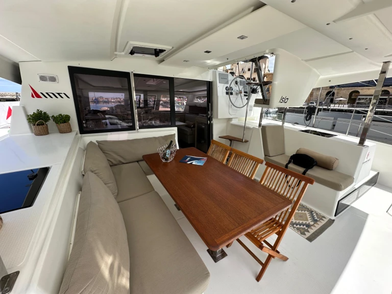 YachtCharter in Castellammare del Golfo - Fountaine Pajot Fountaine Pajot Isla 40  (Wm-Ac in dinette-Gen-Sol.Pan) auf SamBoat