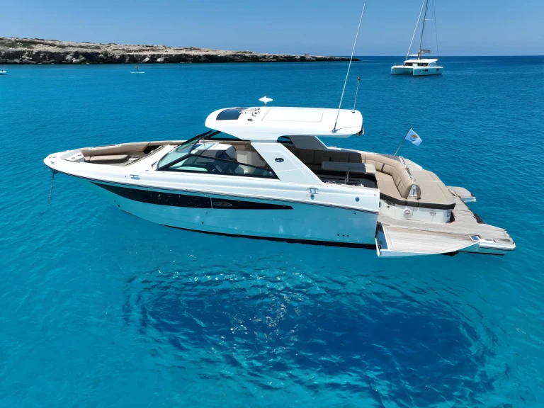 Bootsverleih Sea Ray SLX 400 Ayia Napa Marina Samboat