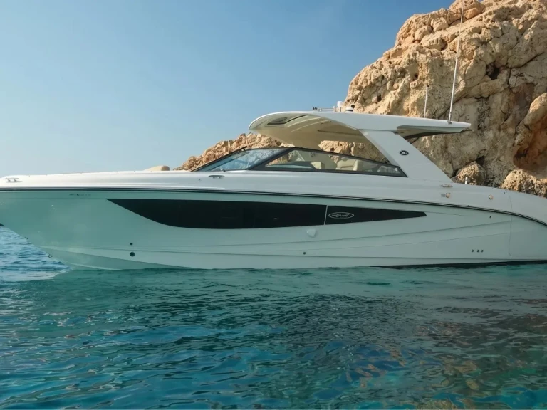 Sea Ray SLX 400 mieten Ayia Napa Marina