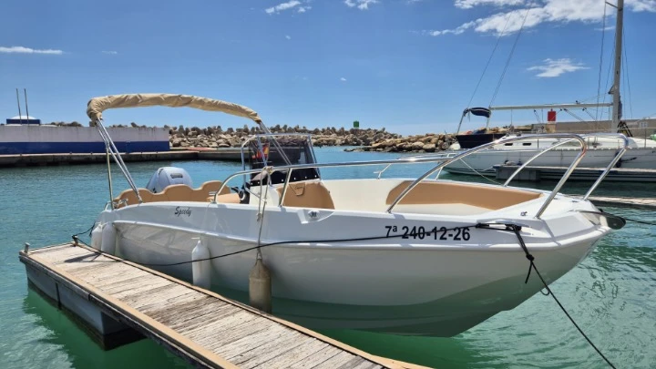 Motorboot mieten in Cala Galdana zum besten Preis