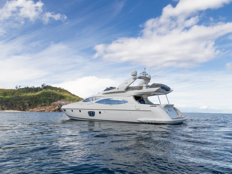 Yacht mit oder ohne Skipper Azimut mieten in Eden Island