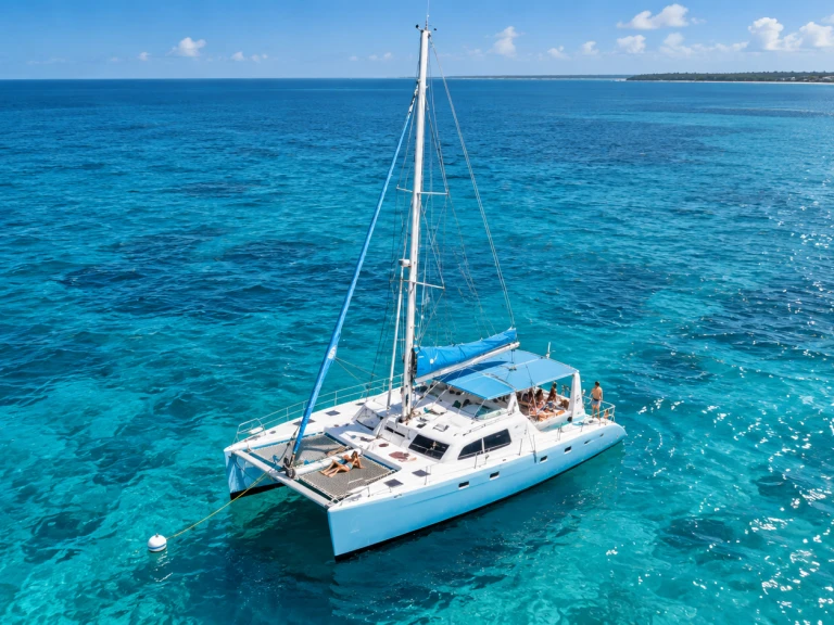 Katamaran mieten in Bridgetown - Custom Made custom