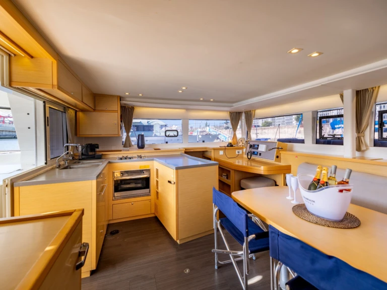 YachtCharter in Costa de Lisboa - Lagoon Lagoon 450 auf SamBoat