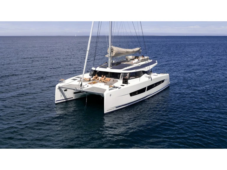 YachtCharter in Castellammare di Stabia - Fountaine Pajot FP 48 auf SamBoat