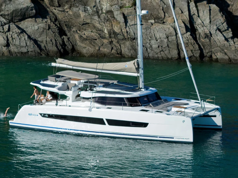 Ein Fountaine Pajot FP 48 mieten in Castellammare di Stabia