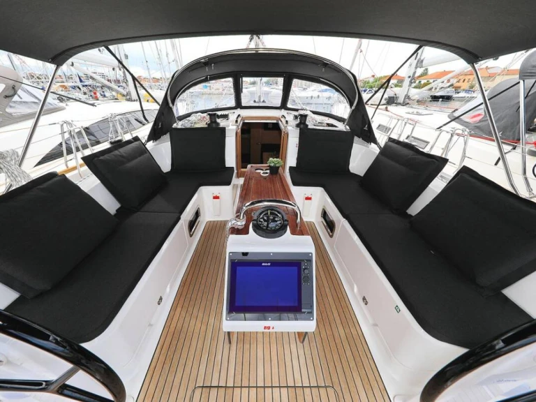Vermietung Segelboot Bavaria mit Führerschein