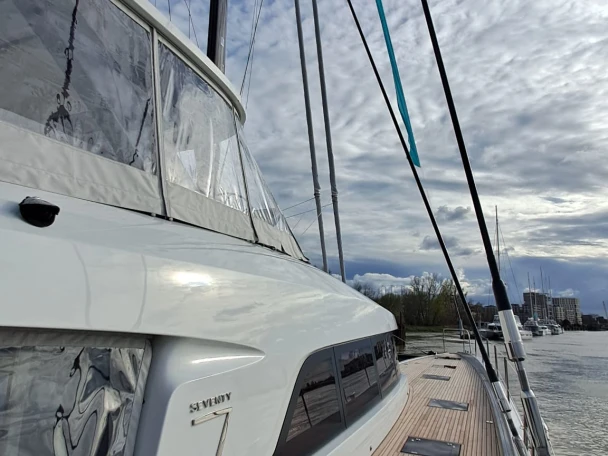 YachtCharter in Ajaccio - Lagoon Lagoon Seventy 7 auf SamBoat