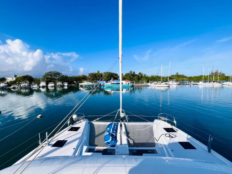 Vermietung Katamaran Lagoon mit Führerschein