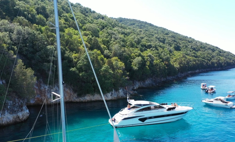 Mieten Sie ein Motorboot Princess V53 Korfu (Princess) SamBoat Mieten Sie ein Motorboot Princess V53 Korfu (Princess) SamBoat
